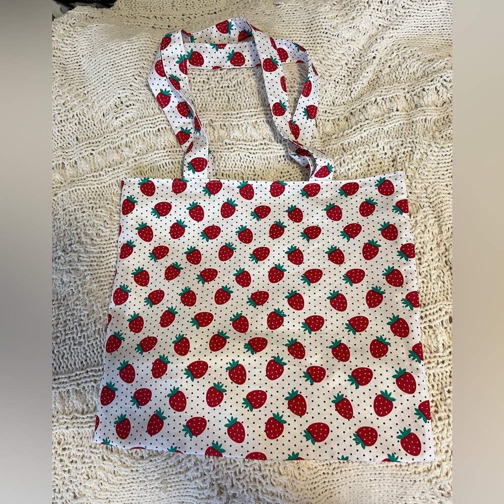 Strawberry tote bag